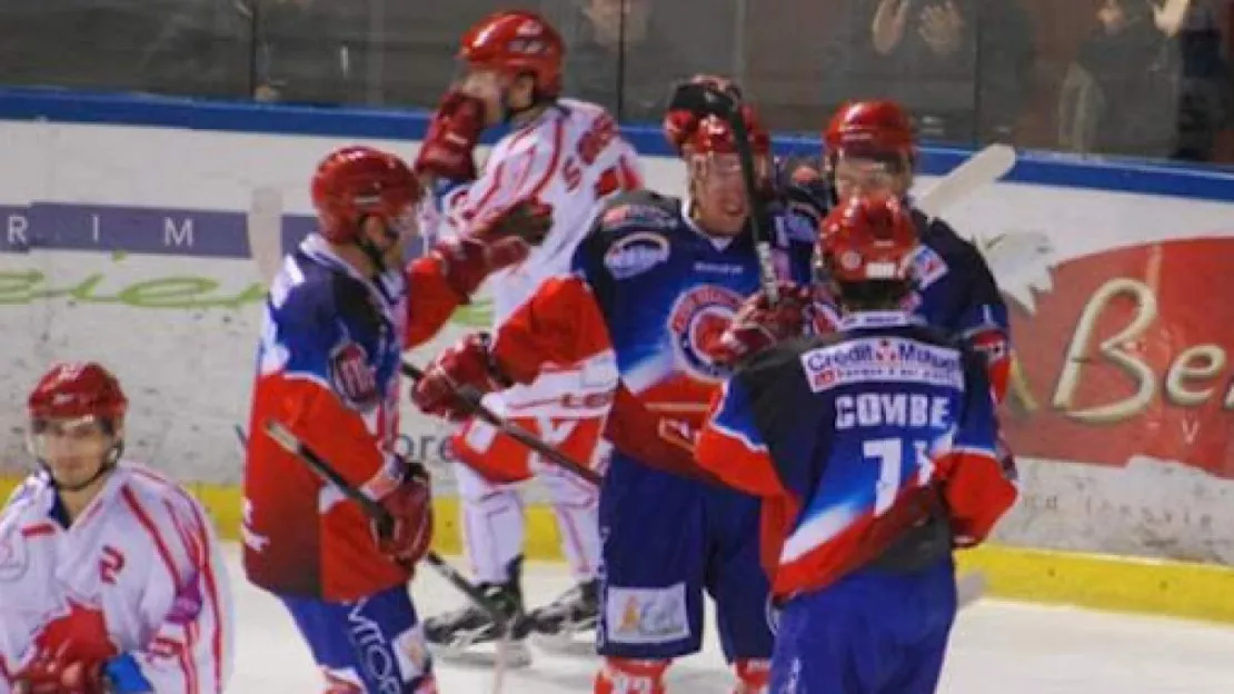 Le Lyon Hockey Club s’incline sur la patinoire des Ducs de Dijon (7-5)