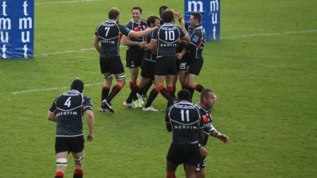 Top 14 : victoire sur le fil du LOU Rugby contre Clermont (16-13)