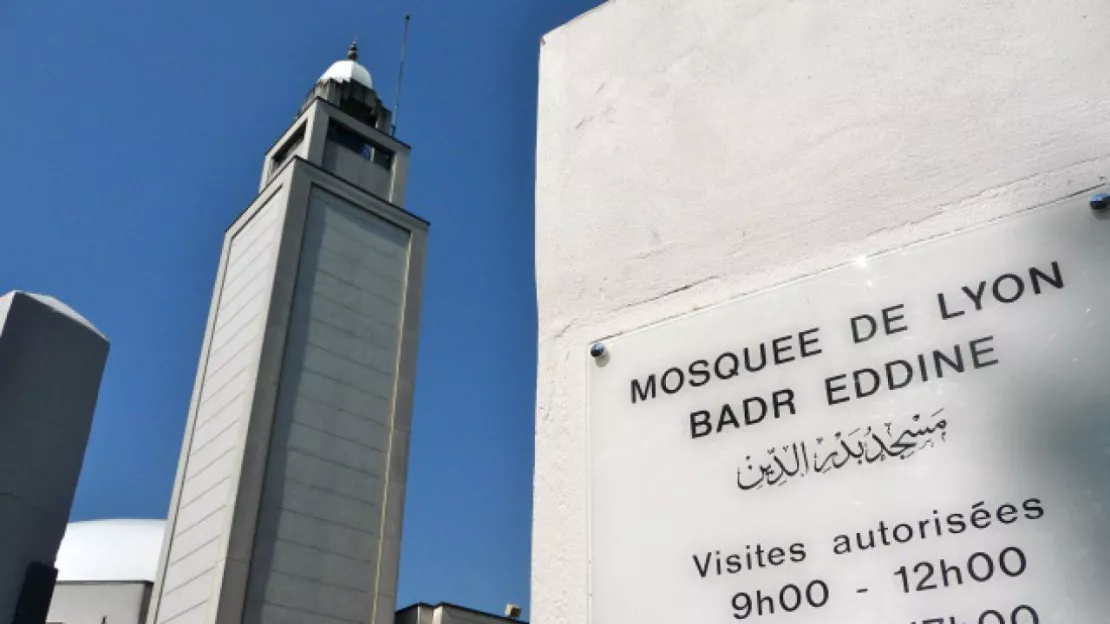 La Grande Mosquée de Lyon dénonce "le délire assassin des bourreaux de l’Etat Islamique"