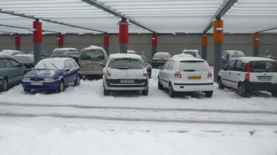 Rhône-Alpes : fin de l’alerte neige après un samedi cauchemardesque pour les automobilistes