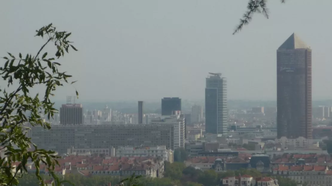 Pollution aux particules fines : le niveau d’alerte activé à Lyon