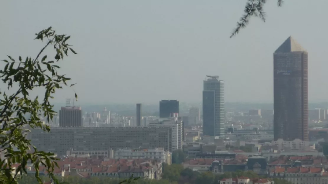 Pollution : le niveau d’alerte reste activé à Lyon