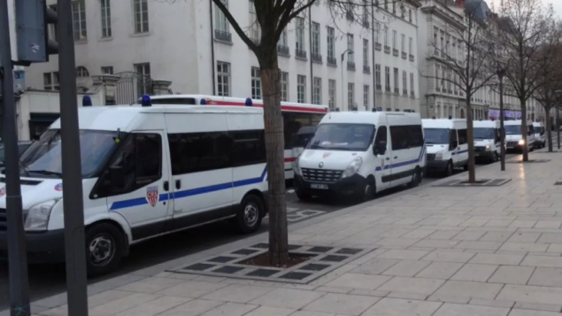 Lyon : 430 policiers déployés pour le derby entre l'OL et l'ASSE