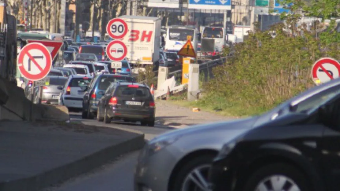 Circulation chargée dès ce vendredi avant un samedi noir sur les routes de Rhône-Alpes