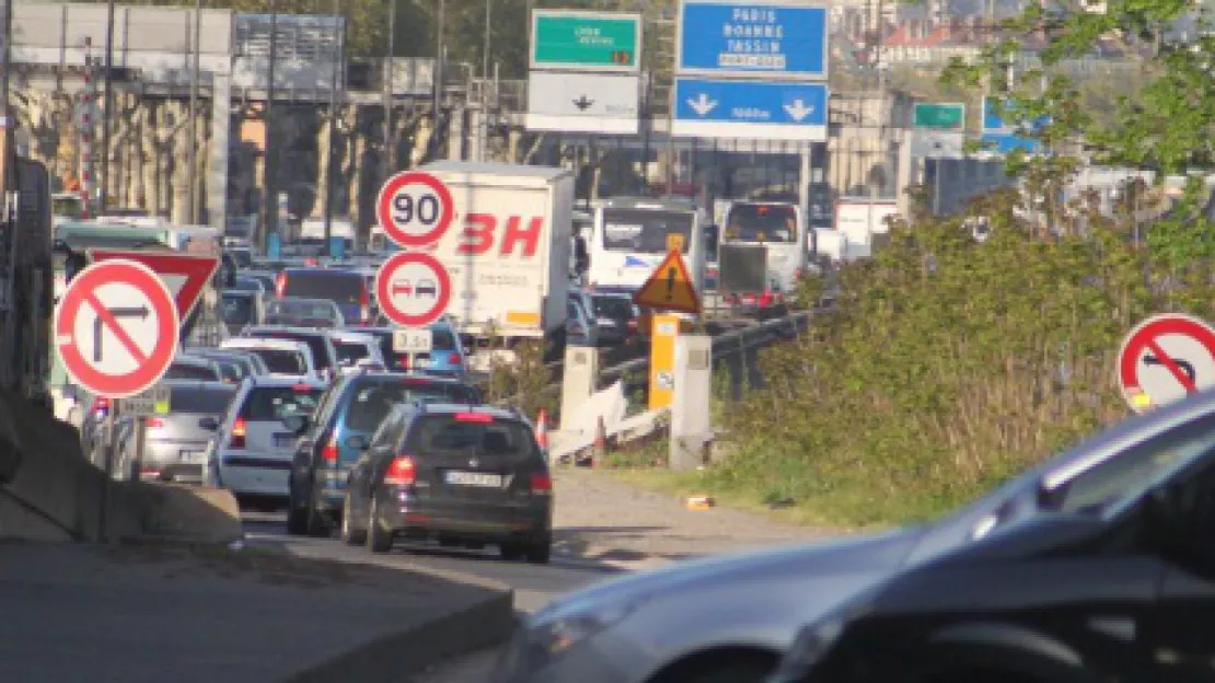 Journée verte sur les routes, mais du monde annoncé pour le réveillon de Noël