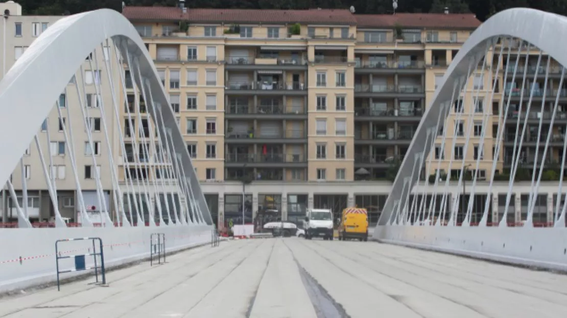 Lyon : le pont Schuman normalement inauguré à la mi-octobre