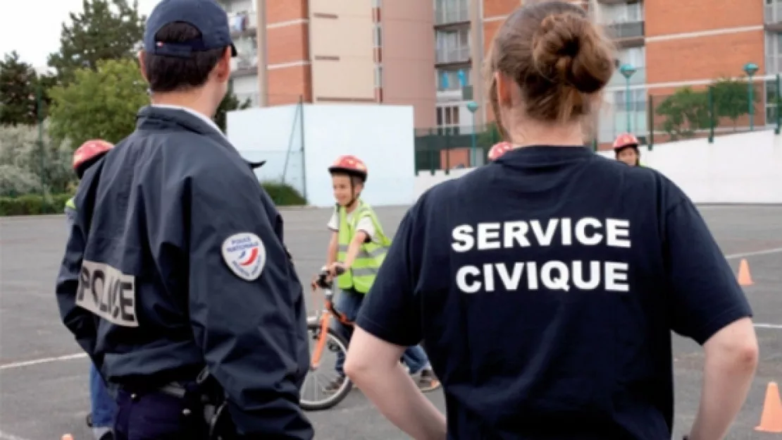 Rhône : 2500 jeunes engagés dans le Service Civique en 2014