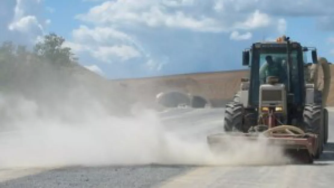 Saint Bel : la RD389 coupée après un éboulement