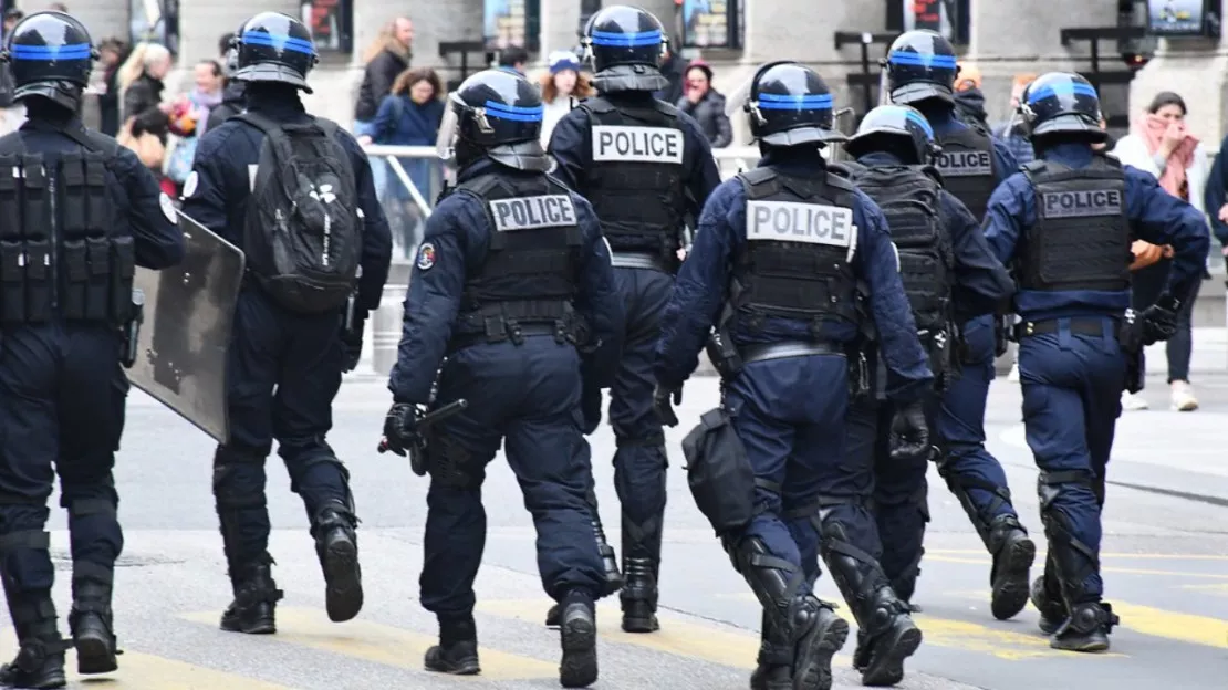 Un arrêté pris par la préfecture du Rhône pour interdire les manifestations ce vendredi soir