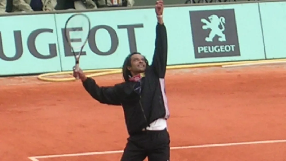 La Fédération Française de Tennis a nommé Yannick Noah capitaine de l'équipe de France pour la campagne 2016