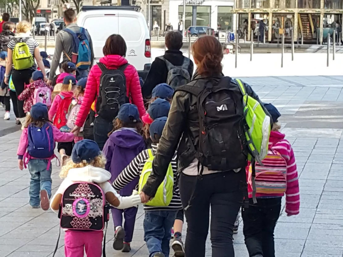 Tarifs d’un baby-sitting : Rhône-Alpes sous la moyenne nationale