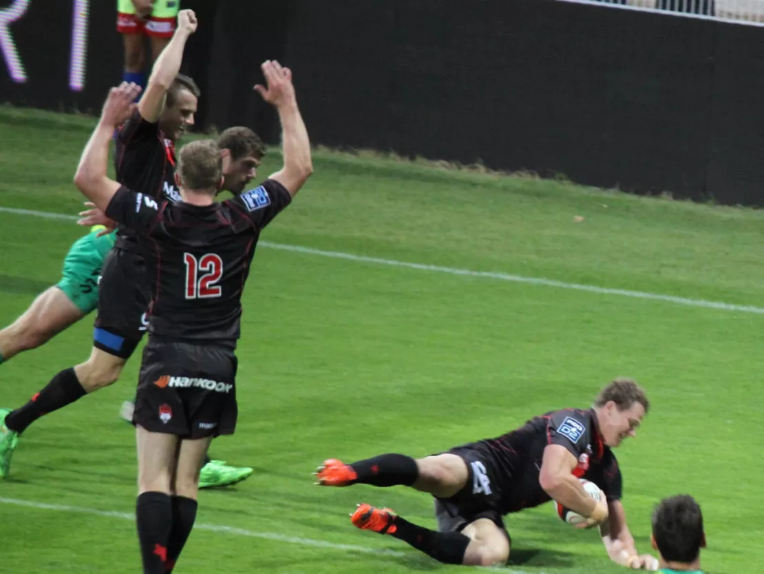 Le LOU Rugby écrase Tarbes (46-6)