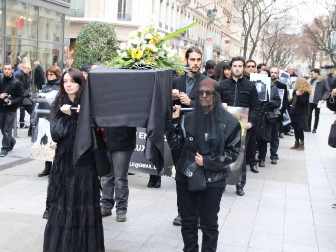 100 personnes défilent à Lyon contre la consommation d'animaux