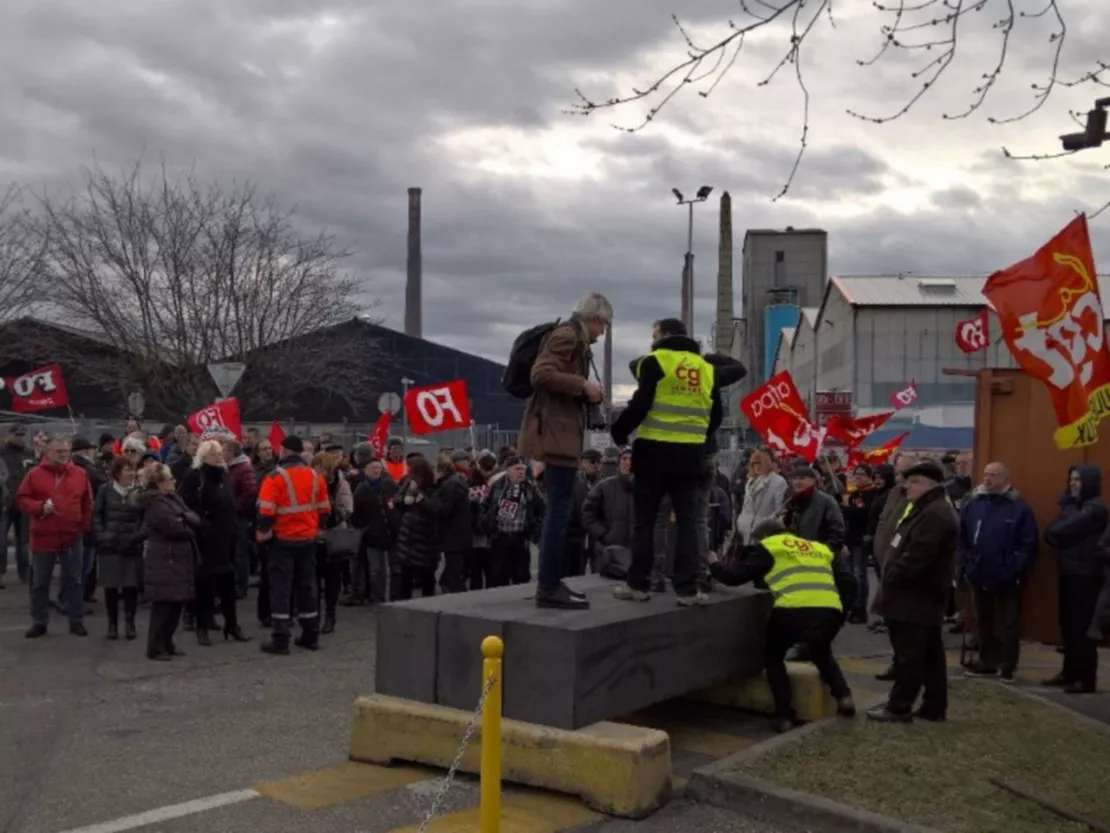 Fin de la grève sur le site Carbone Savoie à Vénissieux
