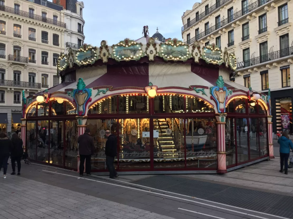 Disparition du carrousel de la Presqu’île : "Qu’on m’explique le fond du problème !"