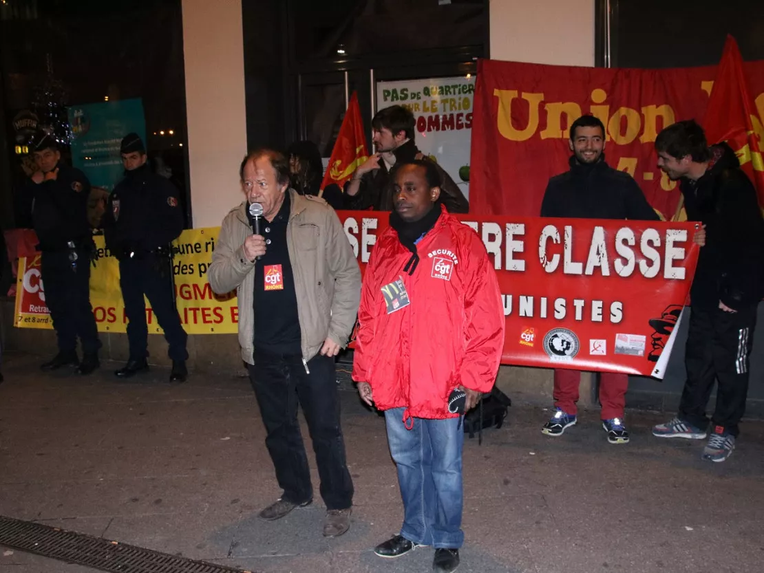 Lyon : la CGT se mobilise pour défendre un employé de McDonald's menacé de licenciement