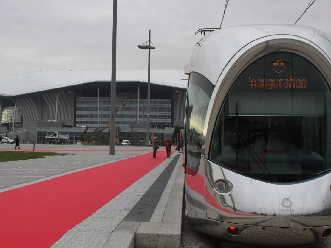 L’inauguration du Grand Stade perturbée par une grève des TCL