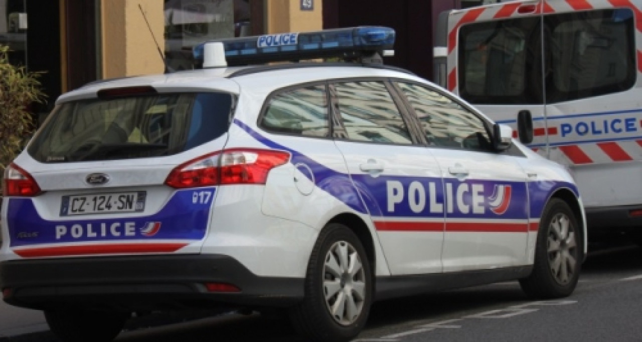 Un homme disparaît dans le Rhône pour éviter un contrôle de police Un homme disparaît dans le Rhône pour éviter un contrôle de police