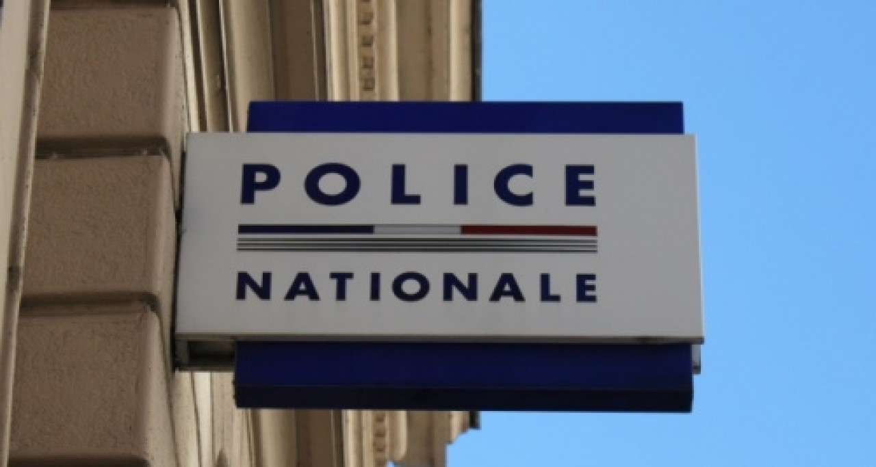 Piéton percuté à Vaulx-en-Velin : un individu mis en garde à vue, mais finalement libéré Piéton percuté à Vaulx-en-Velin : un individu mis en garde à vue, mais finalement libéré