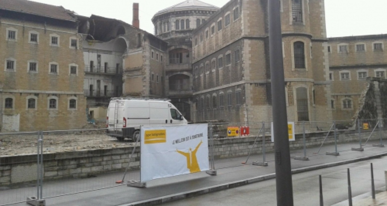 Lyon - Perrache : le mur des prisons est tombé Lyon - Perrache : le mur des prisons est tombé