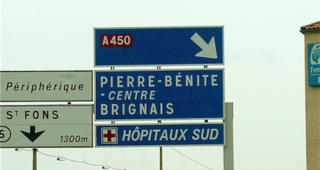 A 450 : quatre blessées dans un choc avec un poids lourd à Brignais A 450 : quatre blessées dans un choc avec un poids lourd à Brignais
