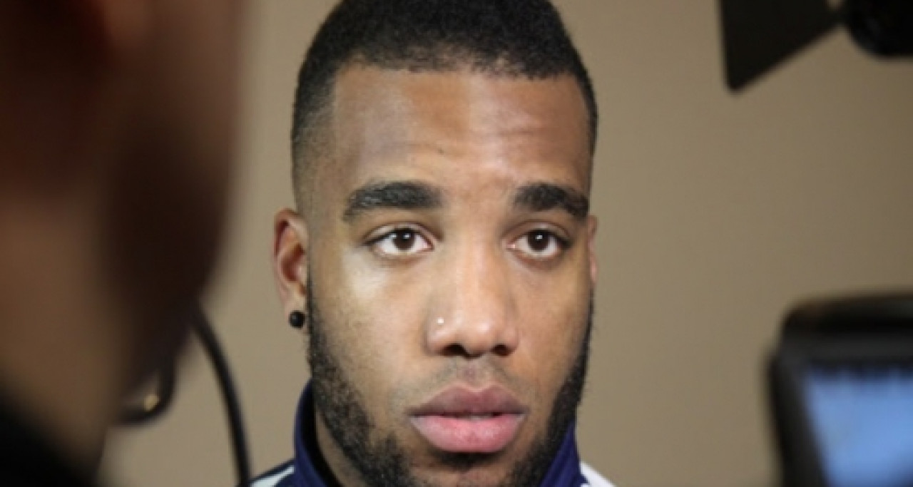 OL : Lacazette absent trois semaines OL : Lacazette absent trois semaines