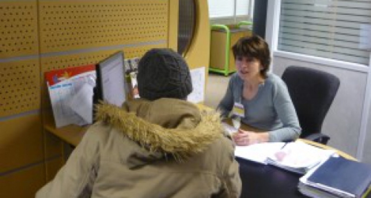 450 jeunes bénéficient d’un emploi d’avenir dans le Rhône 450 jeunes bénéficient d’un emploi d’avenir dans le Rhône