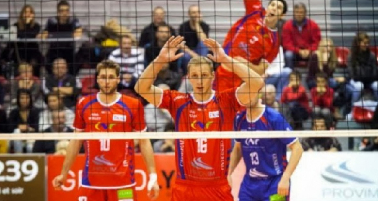 L’ASUL Lyon Volley s’incline à Cannes (3-0) L’ASUL Lyon Volley s’incline à Cannes (3-0)