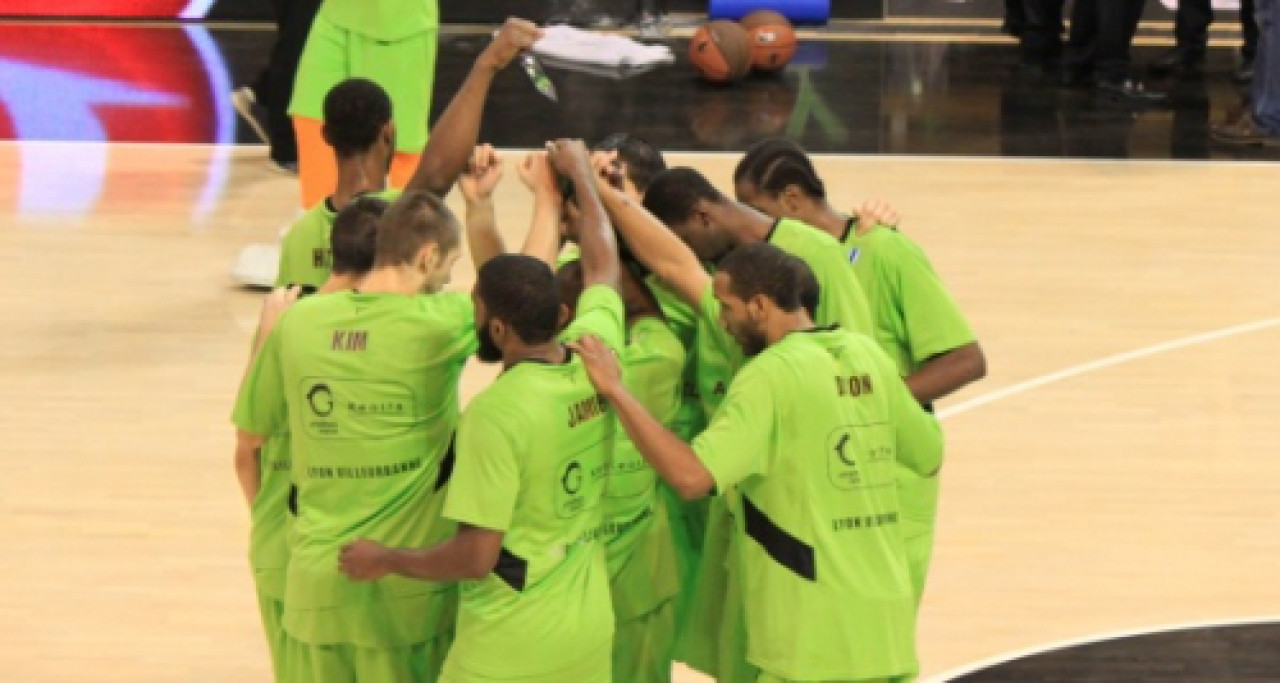 L’ASVEL s’impose face à Gravelines (67-65) L’ASVEL s’impose face à Gravelines (67-65)