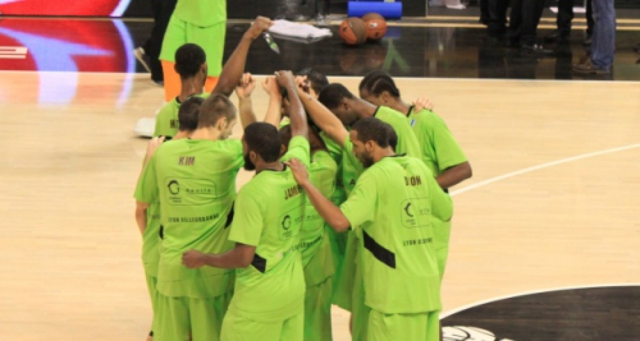 L’ASVEL s’offre un beau cadeau de Noël face à Paris-Levallois (74-60) L’ASVEL s’offre un beau cadeau de Noël face à Paris-Levallois (74-60)