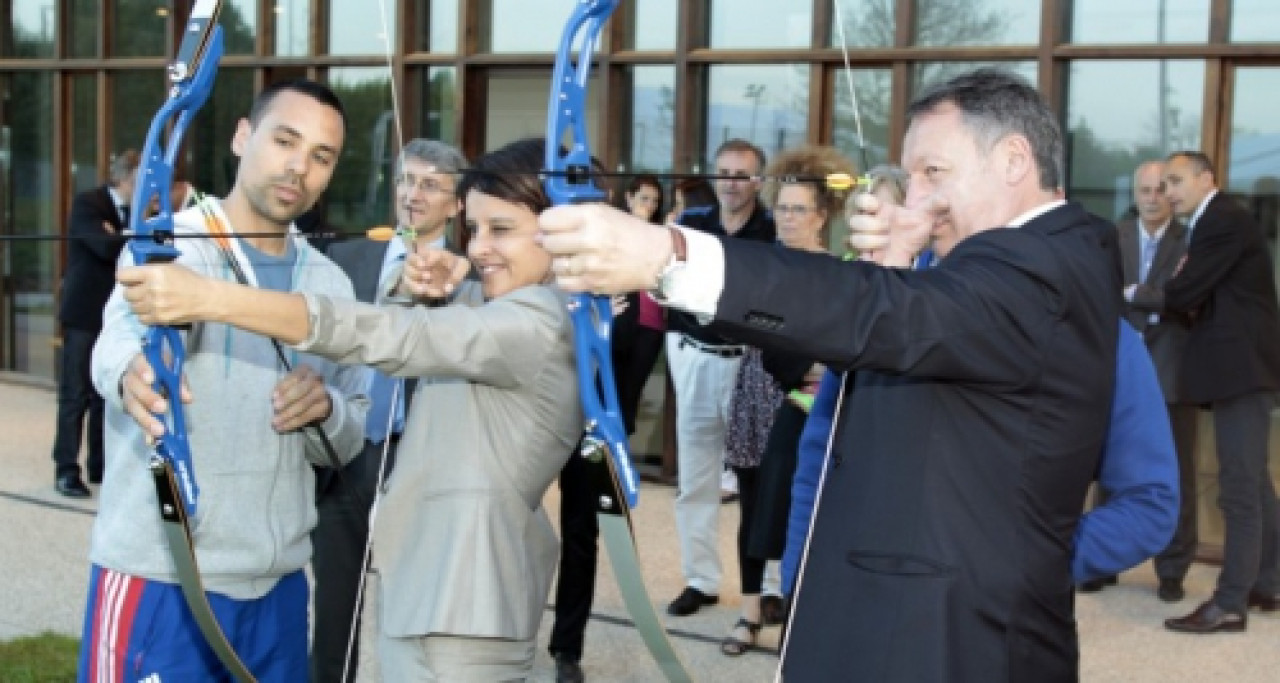 Thierry Braillard à l’INSEP pour son premier déplacement en tant que secrétaire d’État Thierry Braillard à l’INSEP pour son premier déplacement en tant que secrétaire d’État