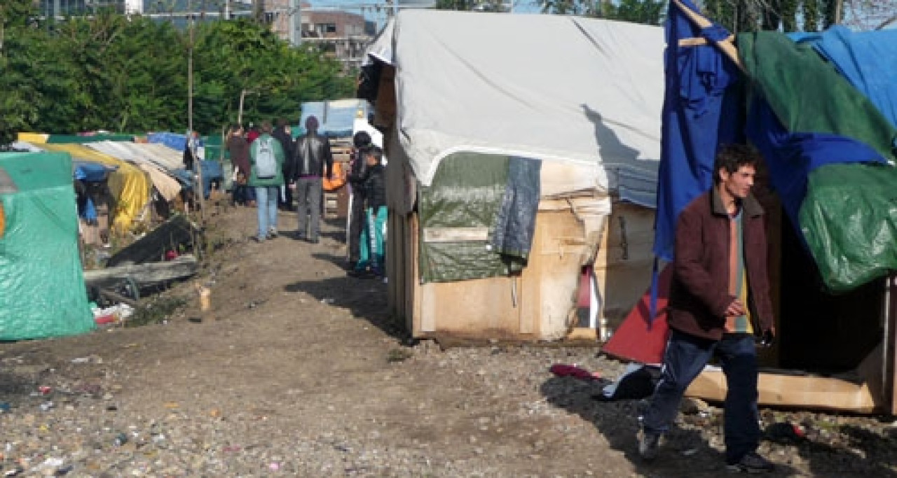 Vaulx-en-Velin : manifestation de riverains pour le départ des Roms Vaulx-en-Velin : manifestation de riverains pour le départ des Roms