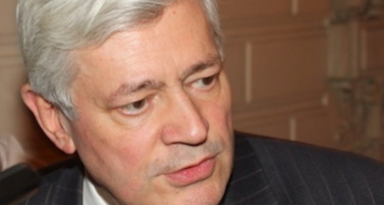 Gollnisch quitte l'université Lyon 3 : l'Unef s'en félicite Gollnisch quitte l'université Lyon 3 : l'Unef s'en félicite