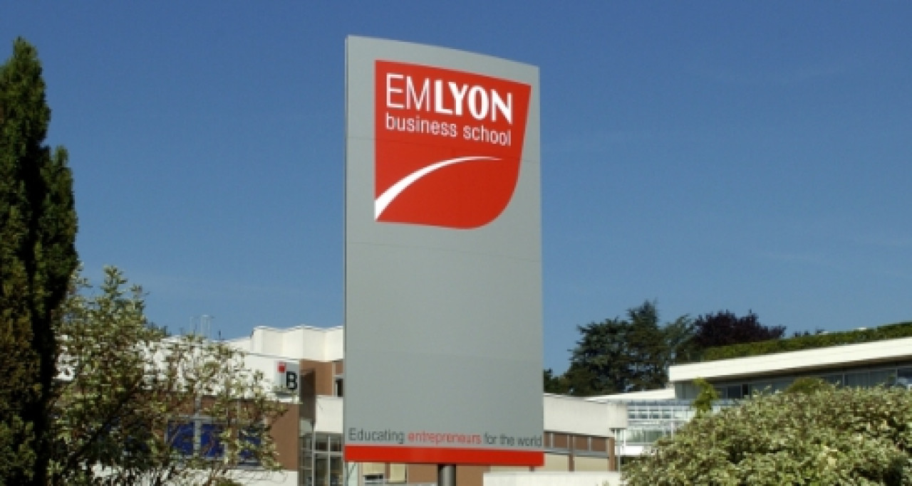 L&rsquo;EM Lyon sait tirer profit d&rsquo;internet