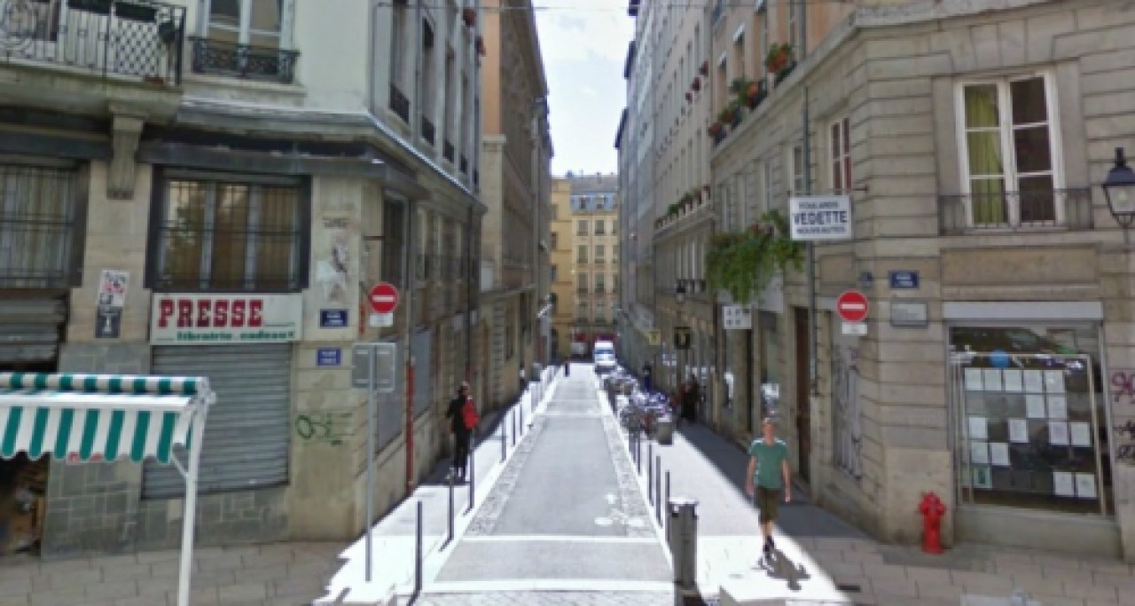 Lyon : les deux femmes poignardées à la Croix-Rousse ne sont plus en danger Lyon : les deux femmes poignardées à la Croix-Rousse ne sont plus en danger