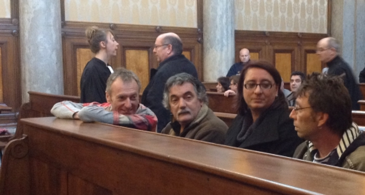 Les cinq de Roanne dispensés de peine à Lyon