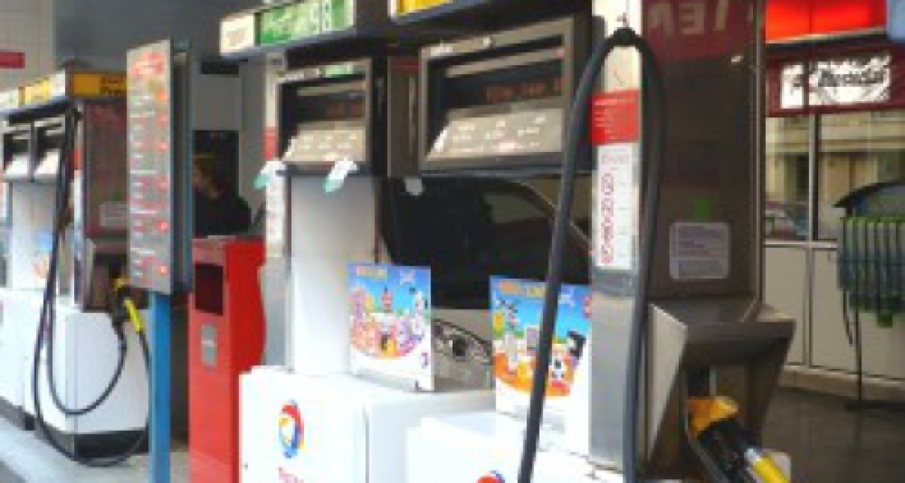 Lyon : ils utilisaient la carte-essence d'une entreprise Lyon : ils utilisaient la carte-essence d'une entreprise