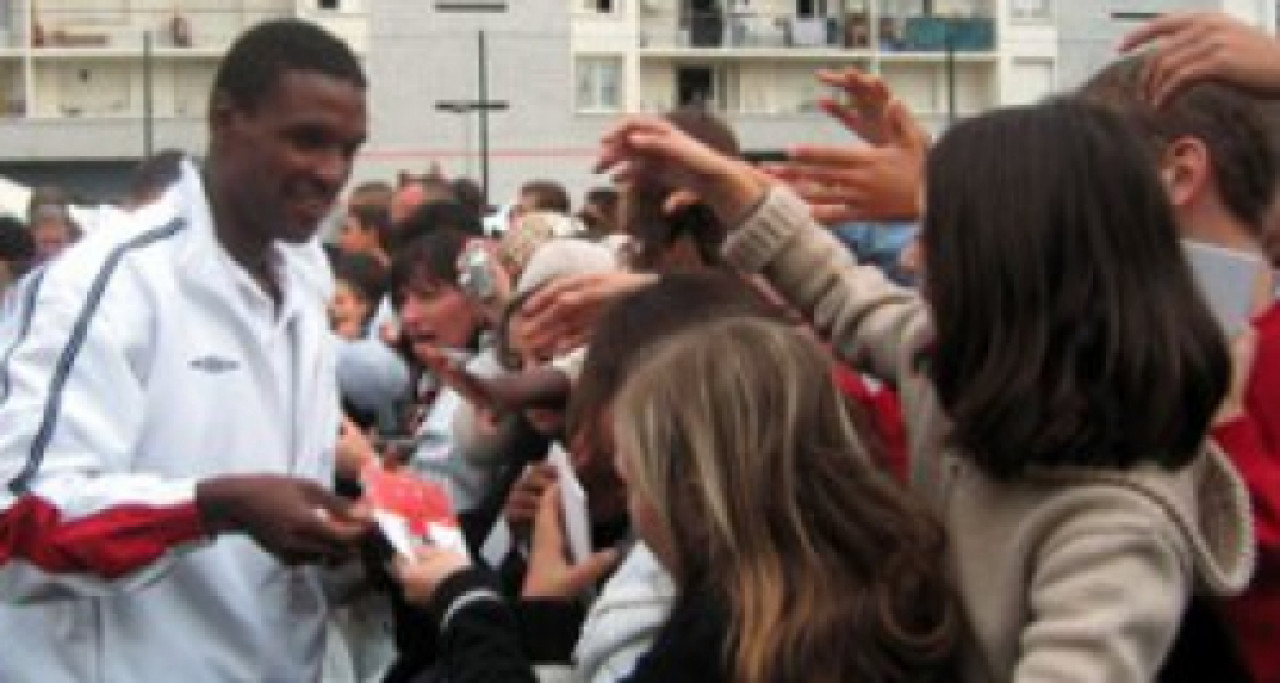 Eric Abidal a rejoué avec le Barça B... contre Istres Eric Abidal a rejoué avec le Barça B... contre Istres