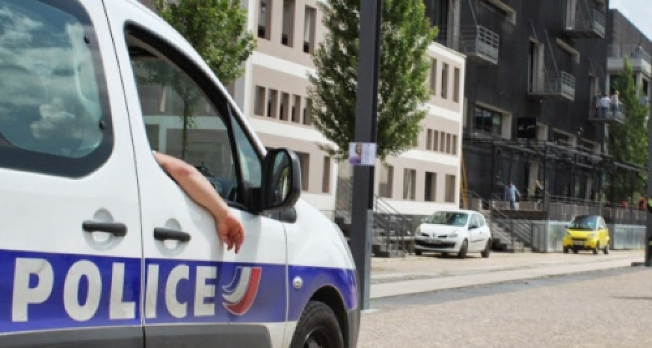 Lyon : des nouvelles gardes à vue dans le cadre d’expéditions punitives contre "le salut de la quenelle" Lyon : des nouvelles gardes à vue dans le cadre d’expéditions punitives contre "le salut de la quenelle"