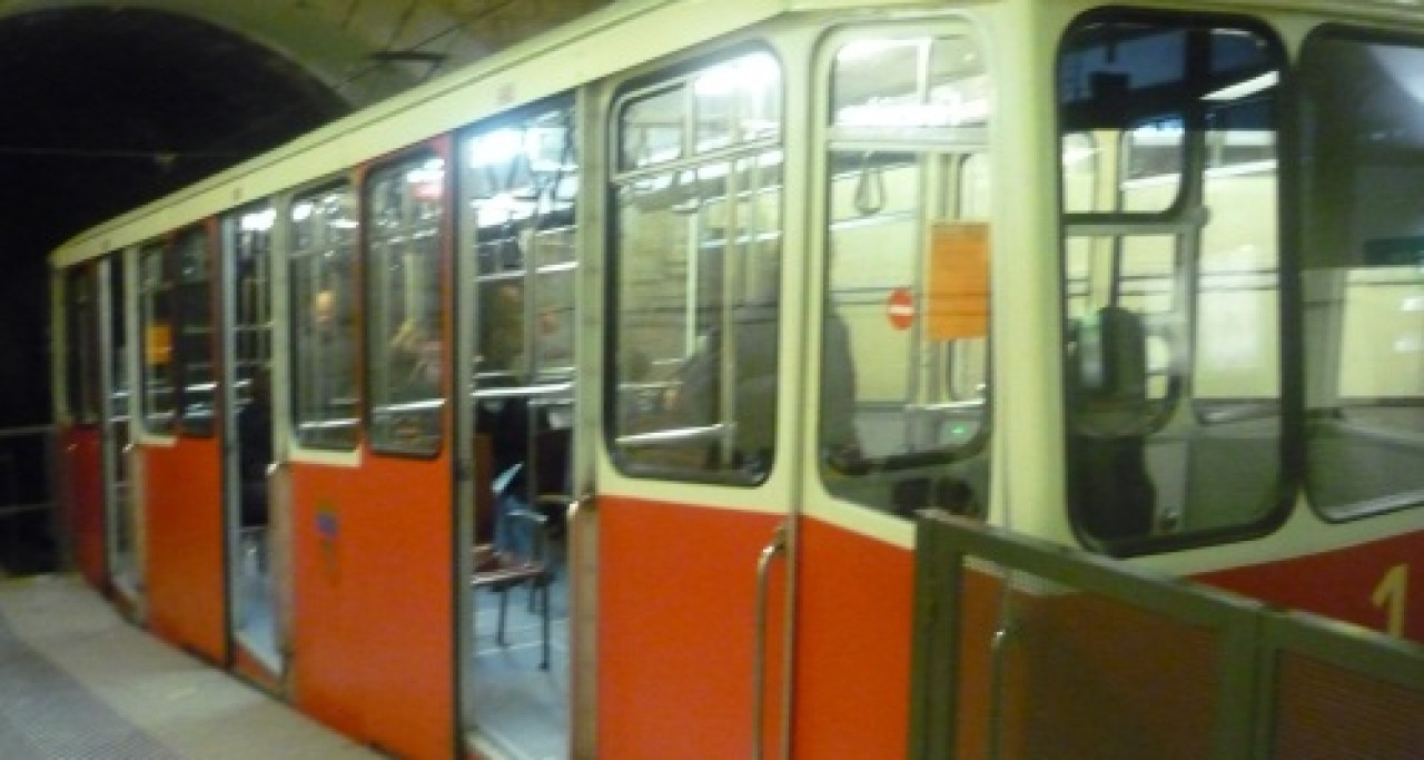 Le funiculaire direction Saint-Just à l'arrêt dès le 22 avril Le funiculaire direction Saint-Just à l'arrêt dès le 22 avril