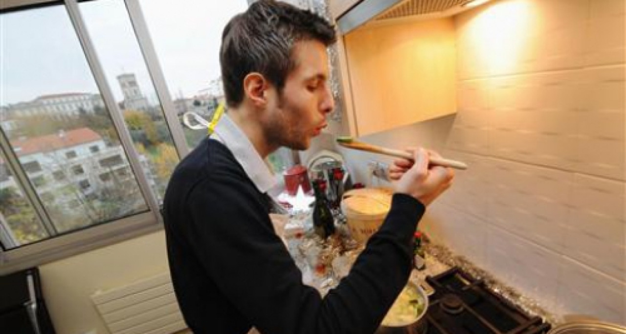 Grégory Cuilleron a fermé son épicerie-traiteur de Sainte-Foy-lès-Lyon Grégory Cuilleron a fermé son épicerie-traiteur de Sainte-Foy-lès-Lyon