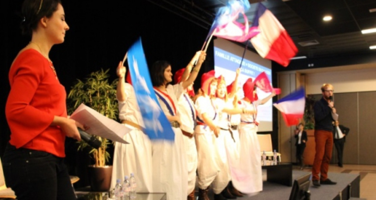 500 personnes et un mélange des genres au Grenelle de la Famille à Lyon 500 personnes et un mélange des genres au Grenelle de la Famille à Lyon