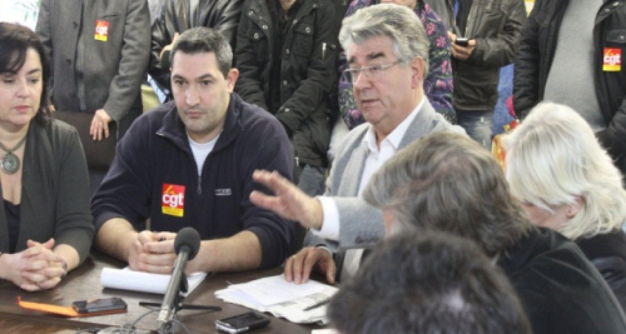 Les cylindres de Veninov, "un trésor de guerre" convoité Les cylindres de Veninov, "un trésor de guerre" convoité