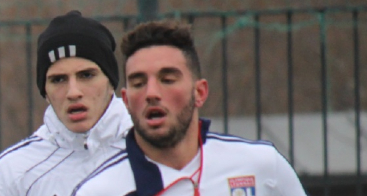 OL : Jordan Ferri prolonge jusqu'en 2017 OL : Jordan Ferri prolonge jusqu'en 2017