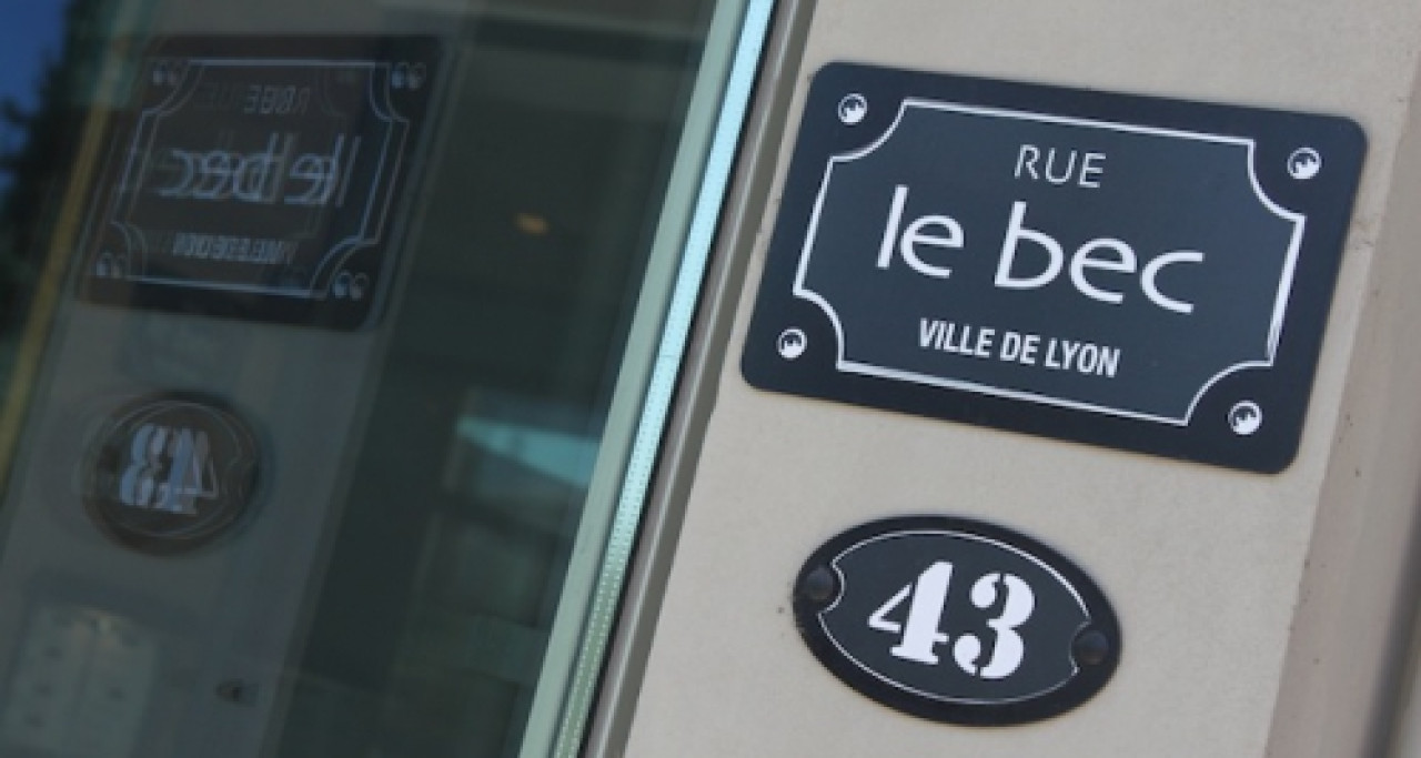 La Rue Le Bec devient restaurant-cabaret La Rue Le Bec devient restaurant-cabaret