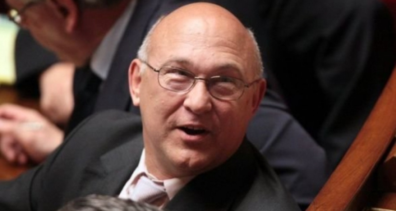 Michel Sapin a parrainé un contrat de génération dans le Rhône Michel Sapin a parrainé un contrat de génération dans le Rhône