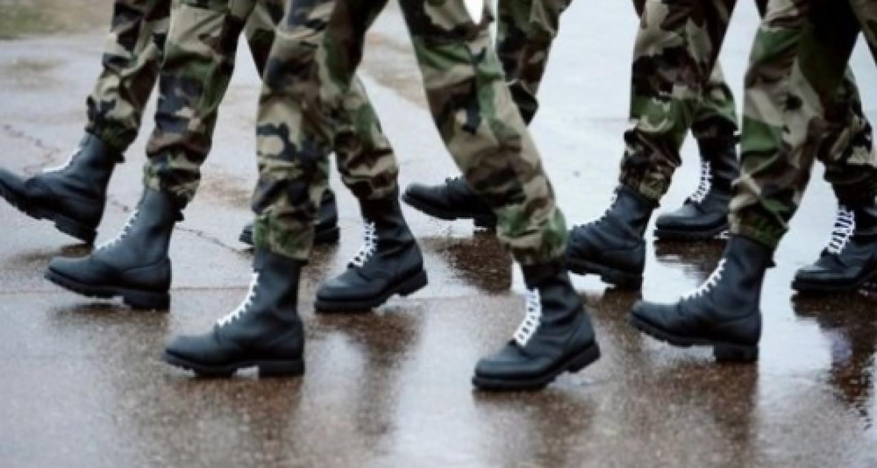 Un ex-militaire lyonnais bizuté obtient gain de cause sur sa possibilité de démissionner Un ex-militaire lyonnais bizuté obtient gain de cause sur sa possibilité de démissionner