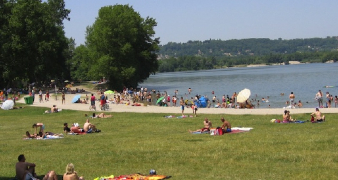 Noyade à Miribel : le jeune homme dans un état grave Noyade à Miribel : le jeune homme dans un état grave