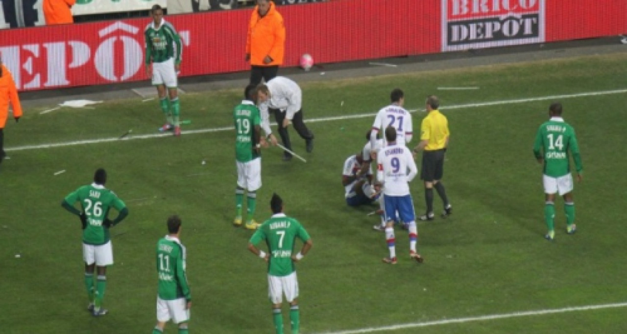 L’OL s’en va seul dimanche soir dans le chaudron vert L’OL s’en va seul dimanche soir dans le chaudron vert