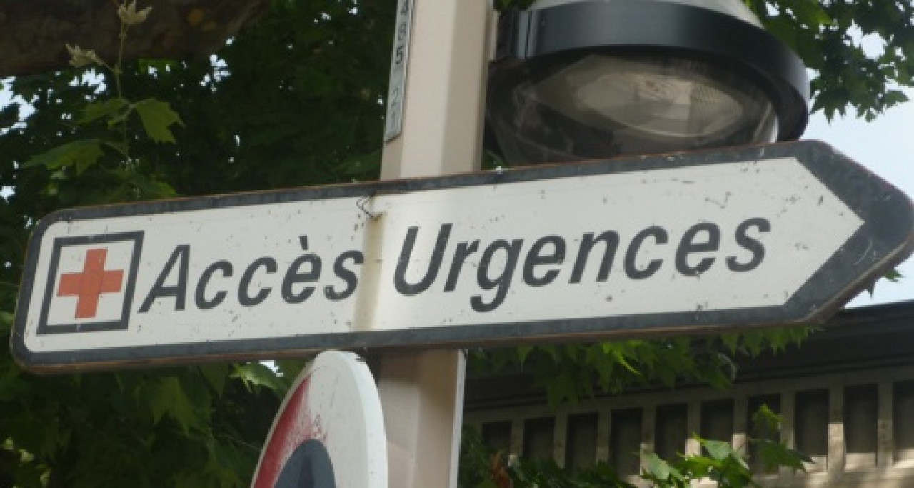 Il agresse une infirmière avec un couteau de boucher à Bourgoin, près de Lyon Il agresse une infirmière avec un couteau de boucher à Bourgoin, près de Lyon